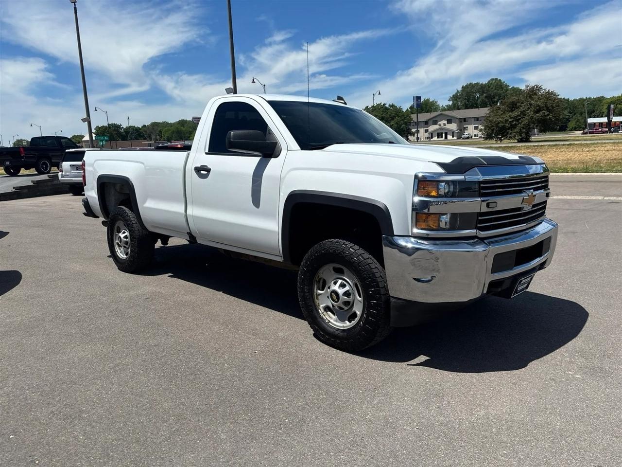 chevrolet silverado 2500hd 2018 1GB0KUEG3JZ131318 image chevrolet silverado 2500hd 2018 1GB0KUEG3JZ131318 image